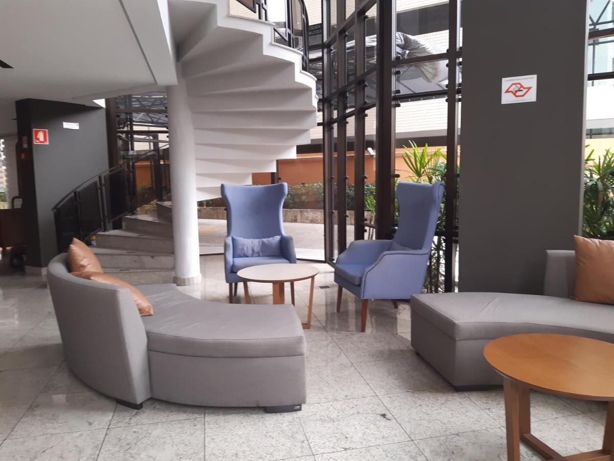 Lindo Flat No Edificio Cosmopolitan, Com Garagem E Piscina Apartment Santos  Exterior photo